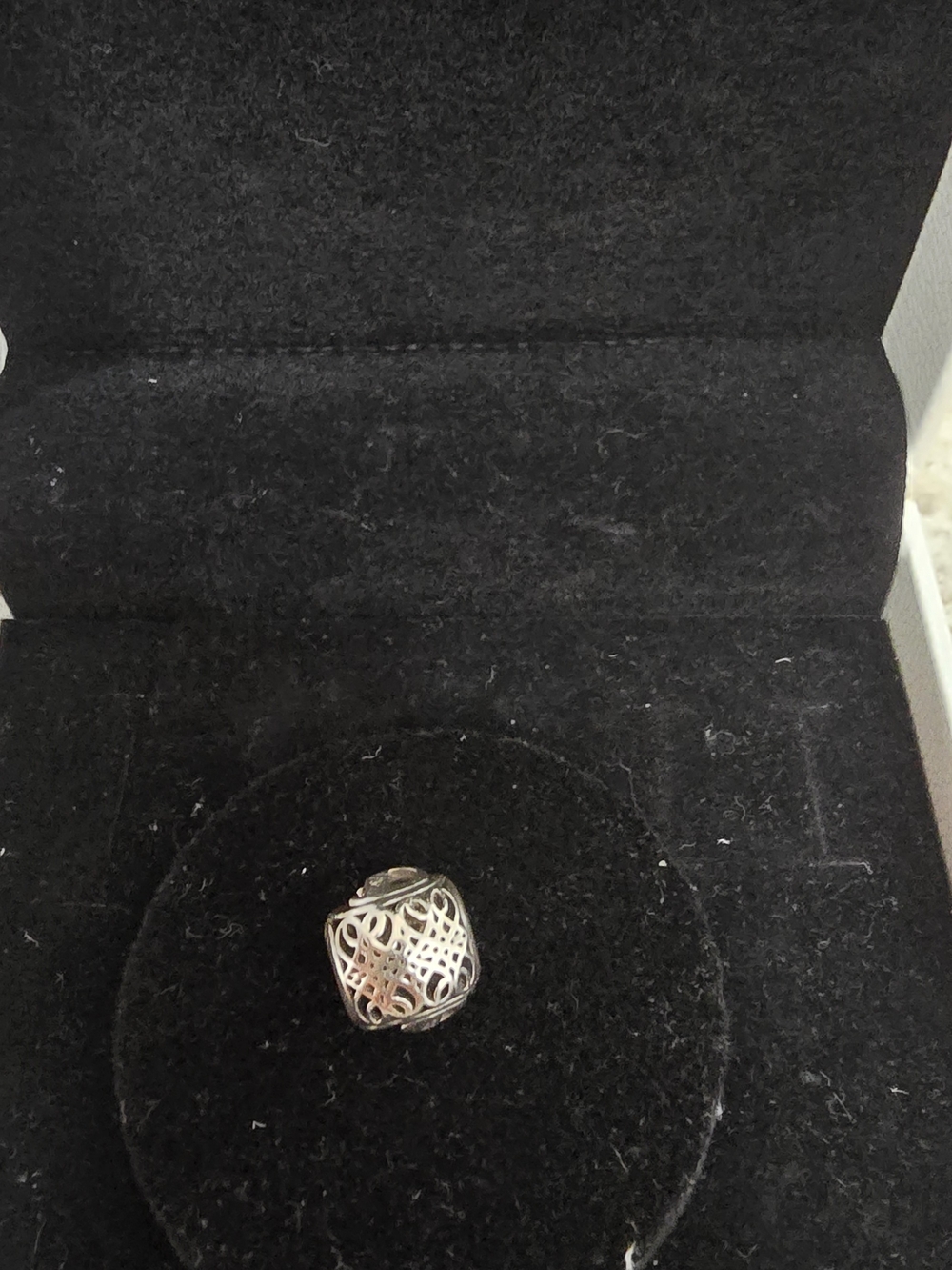 Pandora Silver Filigree Letter B Charm with Openwork Design - Picture 2 of 2